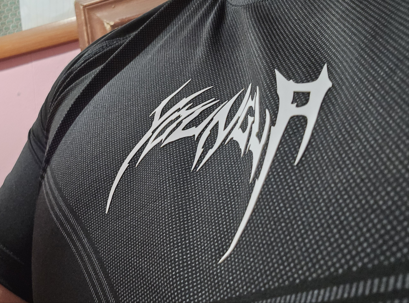 Polera Compresiva YoungLa "Warriors"